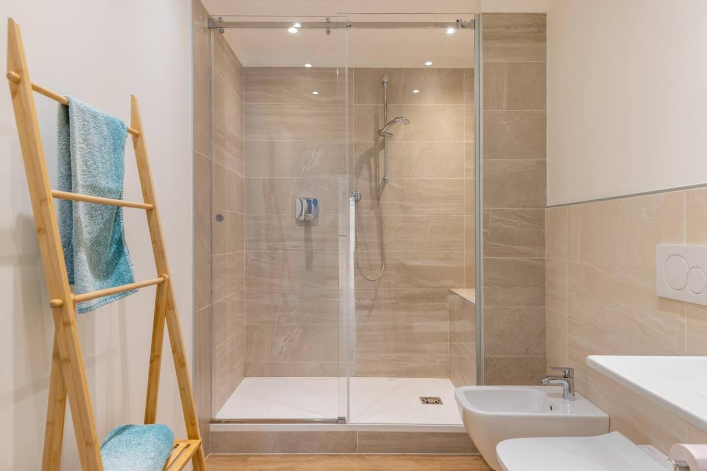 Valeria Apartment Бардолино Экстерьер фото